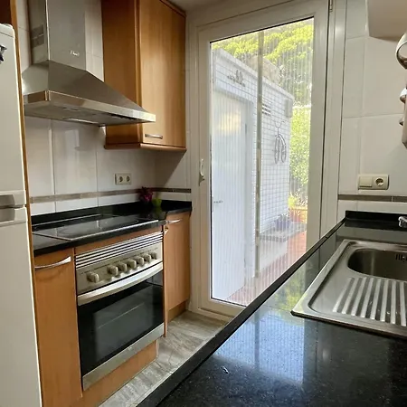 Torroella 89 Bx-2 Appartement *